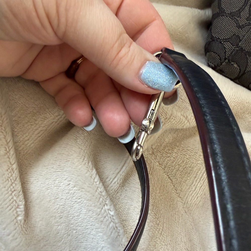 Coach Kelsey Brown Signature Canvas Tote with Matching Crossbody Pouch - Picture 2 of 14